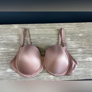 NWOT!! Soma Stunning Support Smooth Full Coverage Women's Bra
